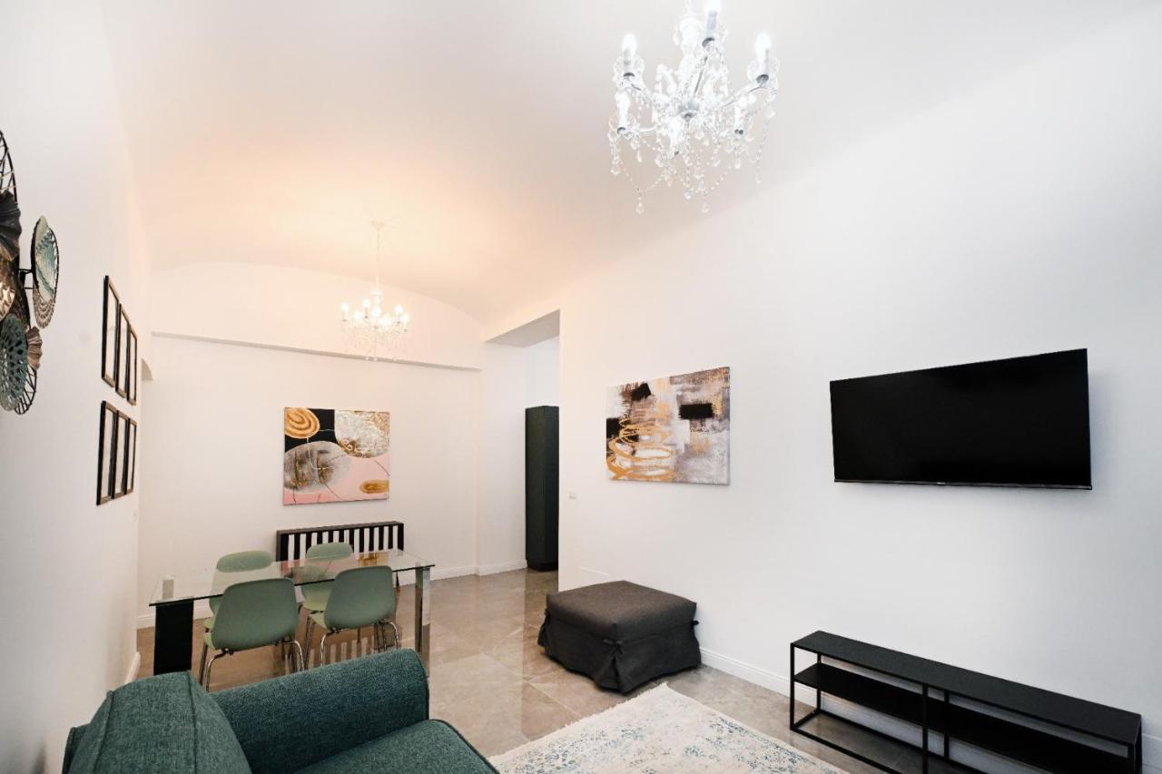 Vatican Design Apartments — Photos 3